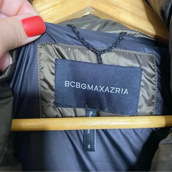 BCBGMaxAzria Metallic Green Quilted Down Puffer Jacket Coat Women Small Gorpcore